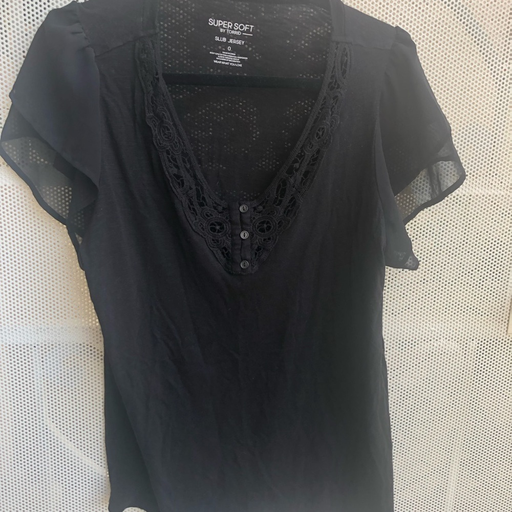 Super Soft by Torrid Black V-Neck Lace Trim Women's Top